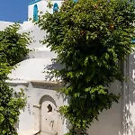 Dina Parikia (Paros)