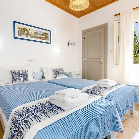 Hotel Dina *