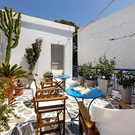 Hotel Dina *