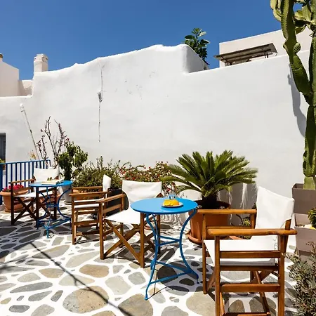 Hotel Dina *