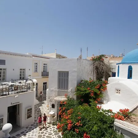 Hotel Dina *