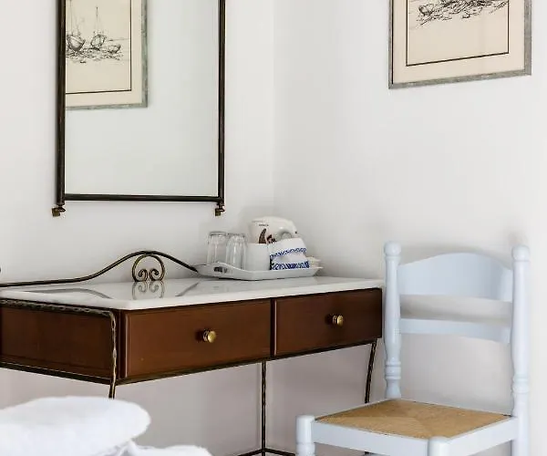 ντίνα Ξενοδοχείο Πάρος